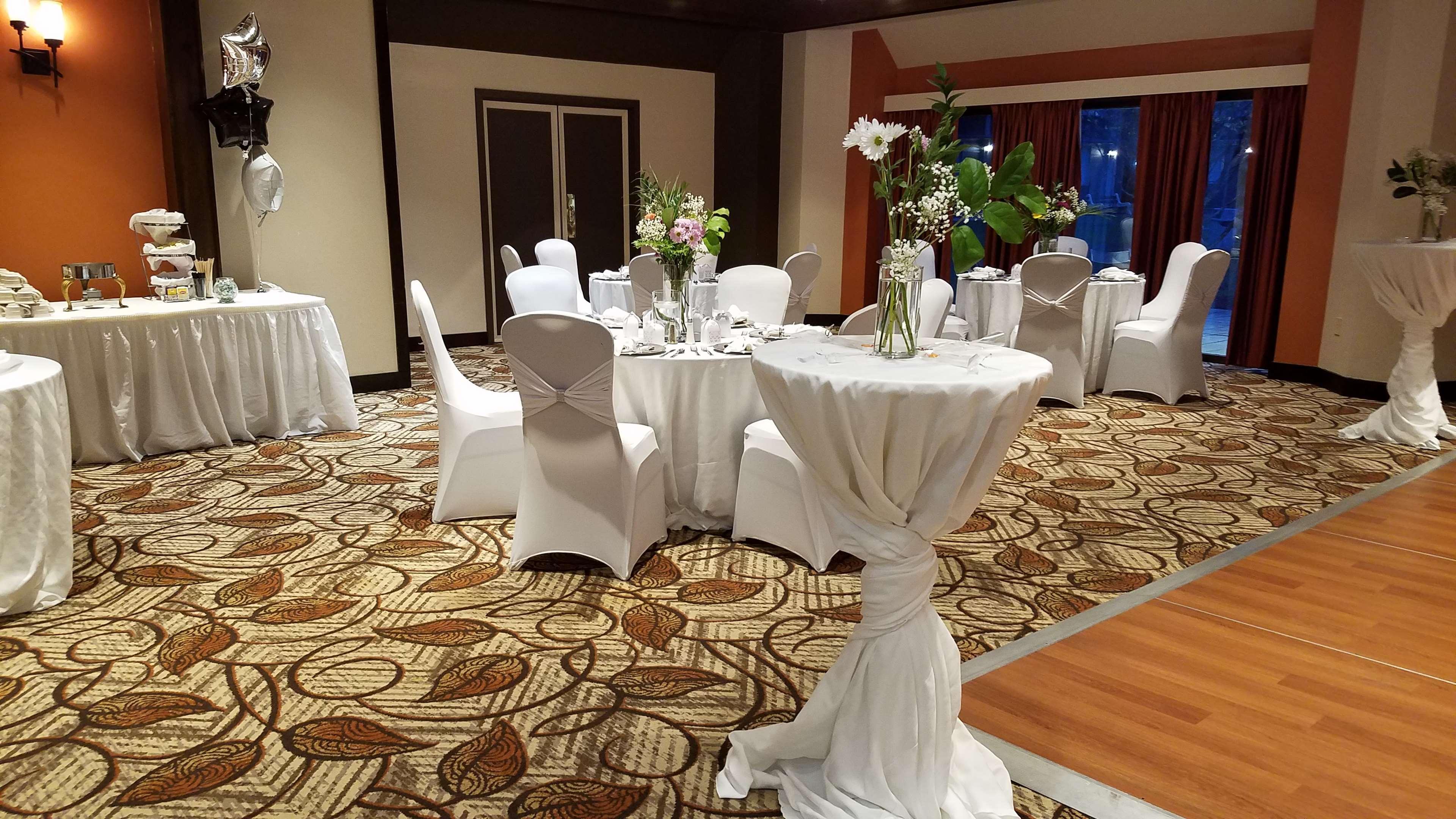 Surestay Plus Hotel By Best Western Lehigh Valley Bethlehem Exterior foto