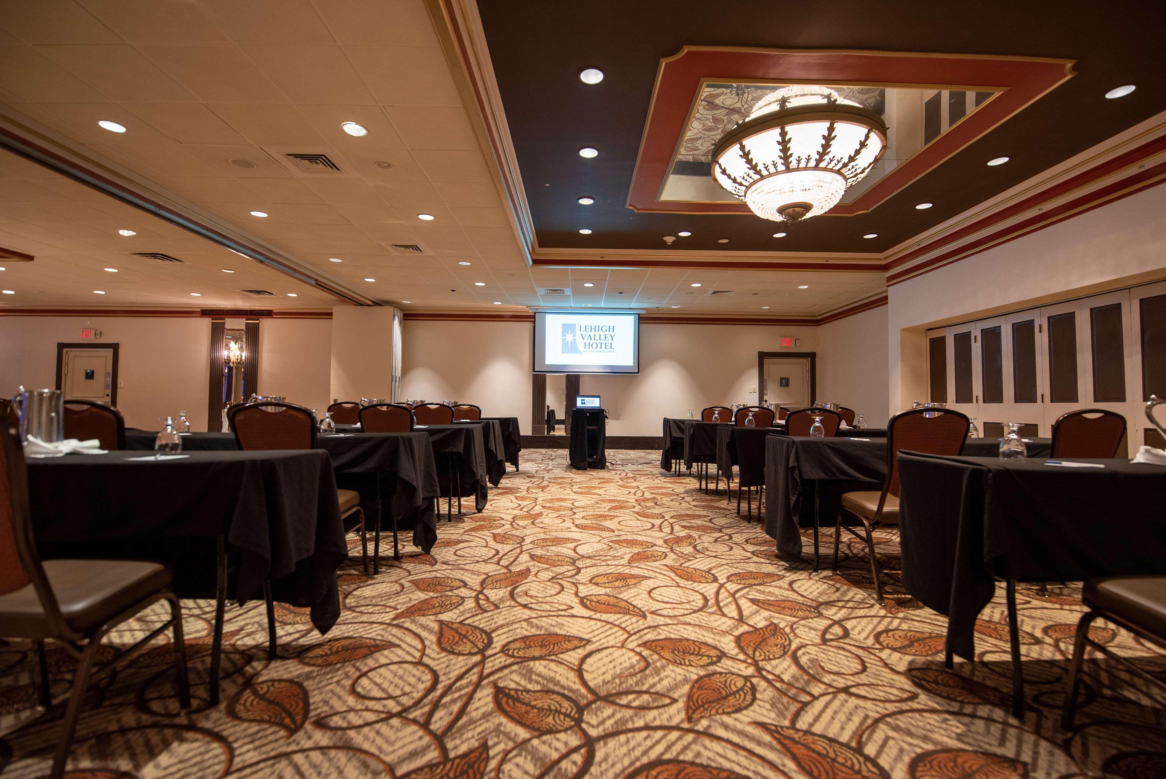 Surestay Plus Hotel By Best Western Lehigh Valley Bethlehem Exterior foto