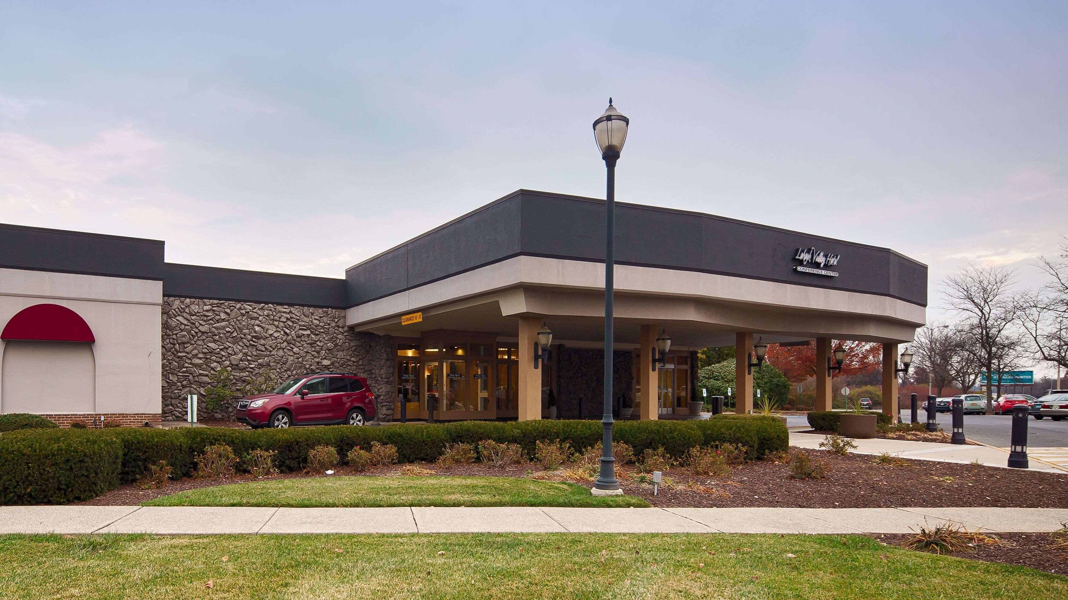 Surestay Plus Hotel By Best Western Lehigh Valley Bethlehem Exterior foto